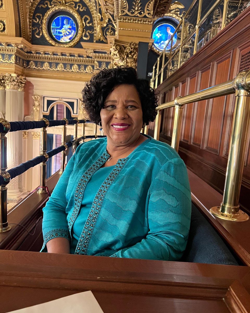 AliceMarieFree's tweet photo. Great day spent with @JGKoufos, executive director of @ActionForGood_, as we met with Rep. Rob Kauffman and other members of the House to discuss public safety focused criminal justice reform. Thrilled to be recognized on the House Floor by speaker @RepBryanCutler. #Onward https://t.co/E8QNY87feX