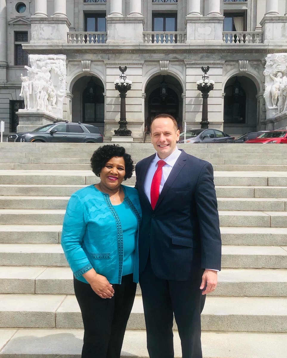 AliceMarieFree's tweet photo. Great day spent with @JGKoufos, executive director of @ActionForGood_, as we met with Rep. Rob Kauffman and other members of the House to discuss public safety focused criminal justice reform. Thrilled to be recognized on the House Floor by speaker @RepBryanCutler. #Onward https://t.co/E8QNY87feX