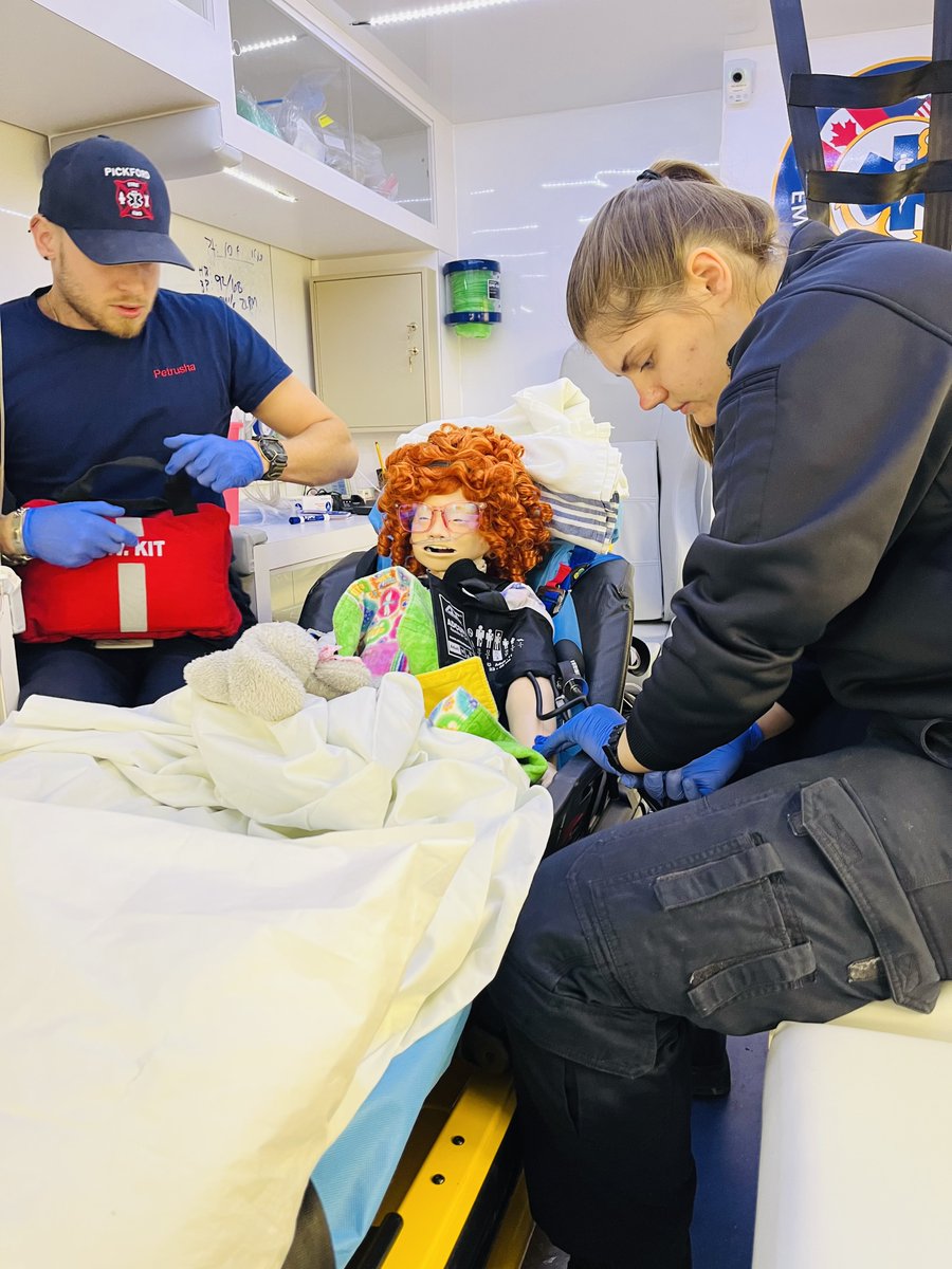 LSSUSuperiorSim's tweet photo. LSSU EMS students answered a distressed SIM call today. #simjr wasn't feeling well! LSSU EMS came and showed compassionate care for mother and daughter!

#TrainingandDevelopment #learning #patientsafety #Simulation https://t.co/RCY1f3x3z0