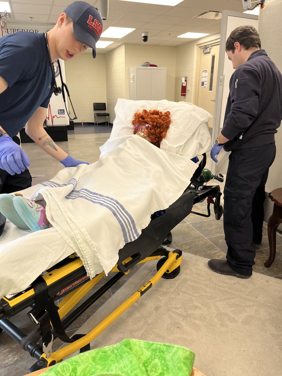 LSSUSuperiorSim's tweet photo. LSSU EMS students answered a distressed SIM call today. #simjr wasn't feeling well! LSSU EMS came and showed compassionate care for mother and daughter!

#TrainingandDevelopment #learning #patientsafety #Simulation https://t.co/RCY1f3x3z0