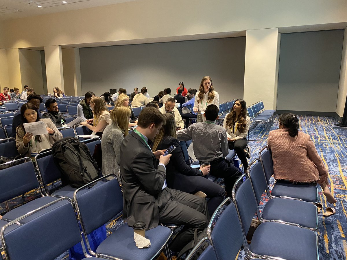 DrPattyNg's tweet photo. Loved teaching #ChiefResidents about the #JigsawTeachingMethod with my @SBInternalMed #primarycare track grad/CMR alum! @sbudeptofmed @AAIMOnline #AIMW22 https://t.co/FbfmyXQ41n