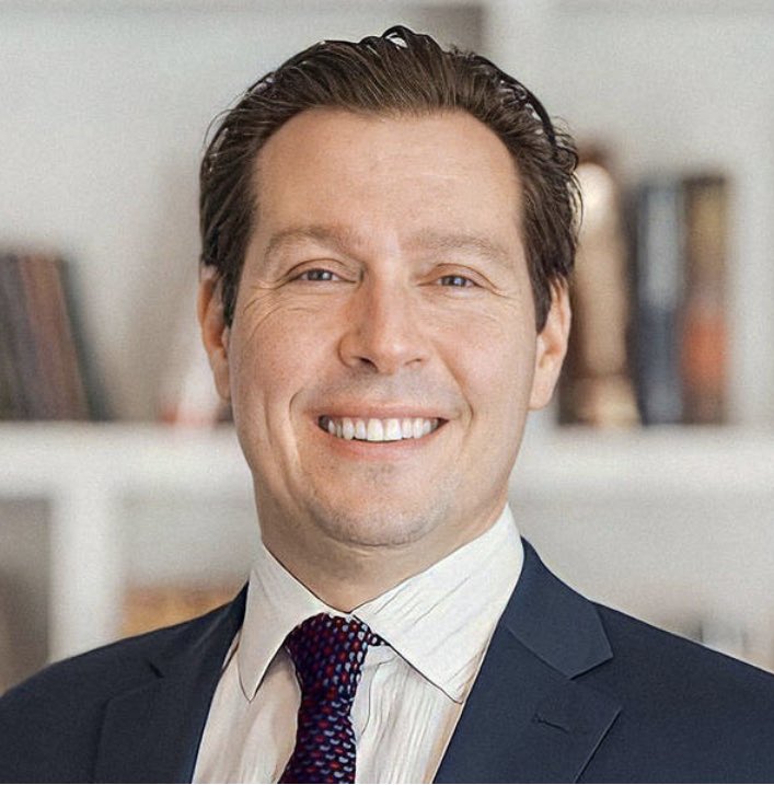 TheCalvinCooli1's tweet photo. I officially endorse @JerseyRizzo for New Jersey 7th District. Phil Rizzo has my complete and total endorsement. Phil is a Pastor and a businessman. He is the America First candidate in the race. He supports Trump agenda. Phil will join the House Freedom Caucus. #EndorsePhilRizzo https://t.co/bgrzDnjbNu