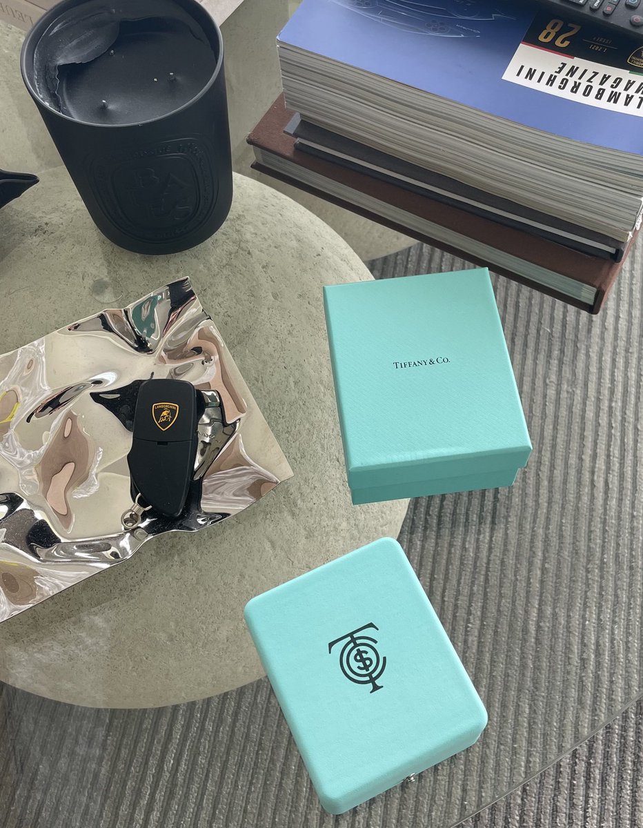 Michael_Louis_'s tweet photo. #tiffcoin @TiffanyAndCo ✔️ https://t.co/hlnBxQhu13