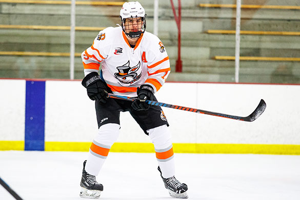 NA3HL's tweet photo. #NA3HL Advancement Alert: @DanburyNA3HL forward Nick Rogers has signed an @NAHLHockey tender agreement with the @JrHatTricksNAHL https://t.co/Yy9pH5ZEVR https://t.co/ke77FfmiMi