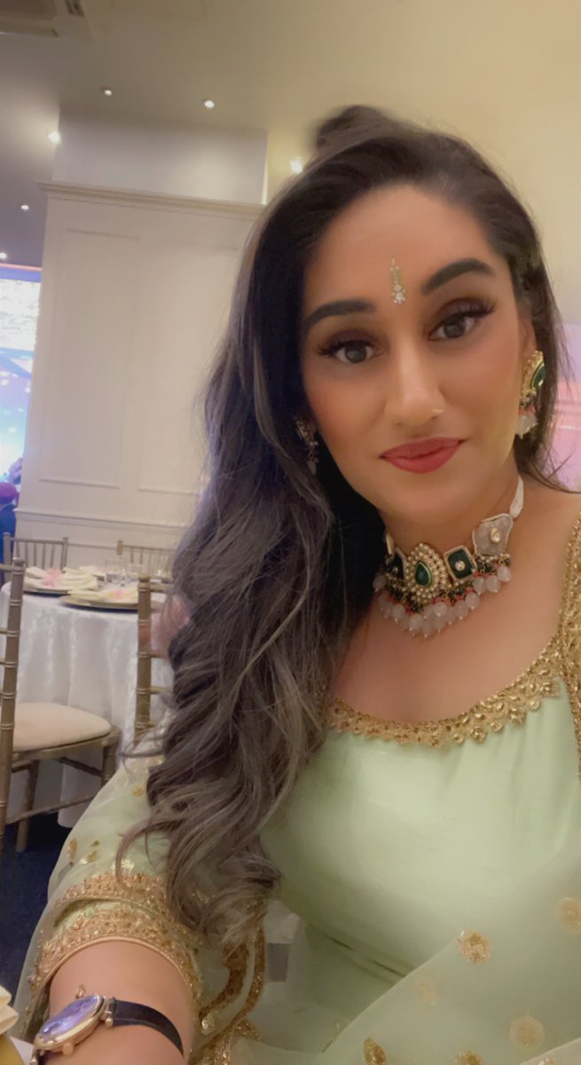 Every now &amp; again I like to dress up and dance till I need to kick my shoes off. This weekend I celebrated my friends wedding in just that manner and managed to meet 3 aspiring psychologists. #sharingtheroleoftheEP #Educationalpsychologist #bigfatindianwedding #weddingseason