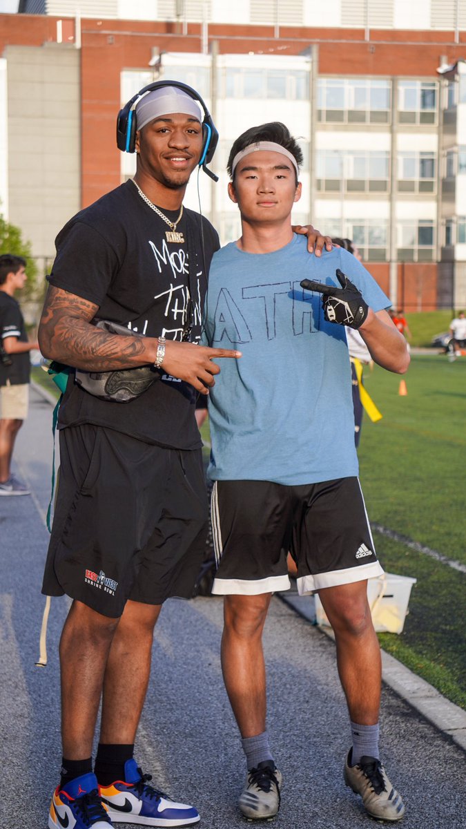 jdopefx's tweet image. Shoutout Coach Yeh for pulling through at IM football😂😎 @STG_Yeh1 #TeamATH