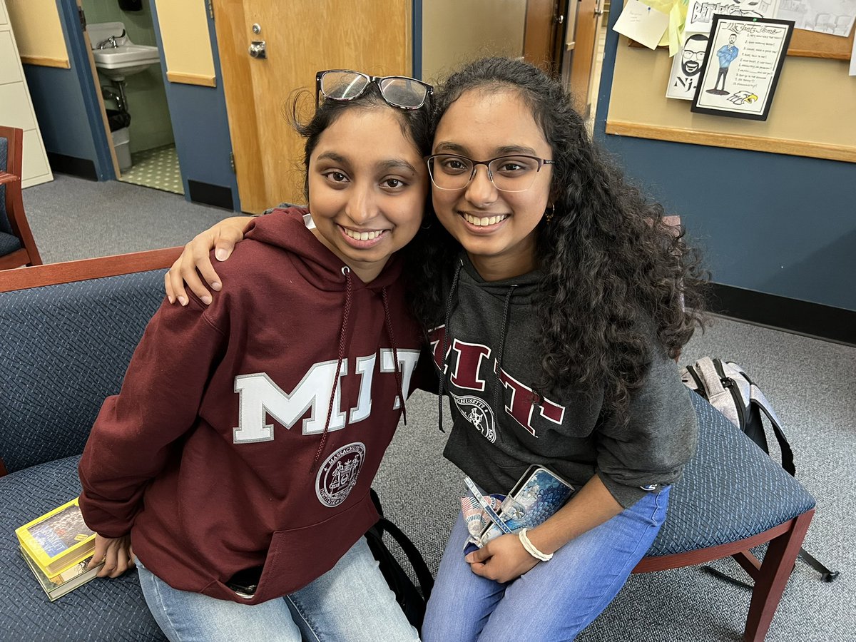 DschneiderBUFSD's tweet photo. It’s a family affair as we are proud to announce our Valedictorian and Salutatorian Suchitha and Ruchitha Channapatna. Two exemplary students. Looks like MIT is the big winner. What a dynamic duo. @BethpageUFSD @principalBUFSD #WeAreBethpage https://t.co/tOh3eNXqXF
