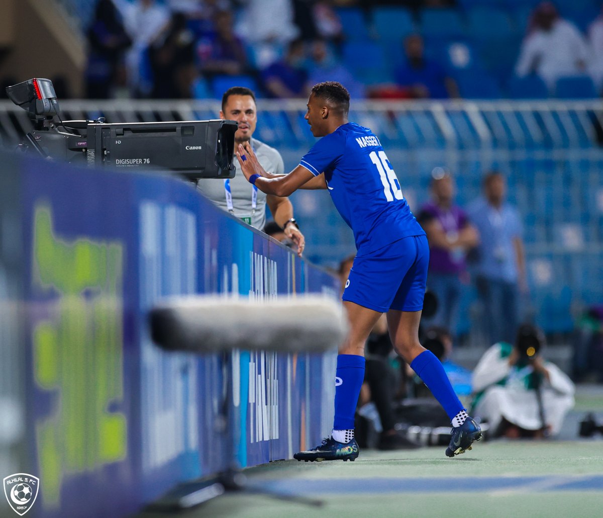 Alhilal_FC's tweet photo. 🔙 هلاااا باللي عوّد 😍💙

#الهلال https://t.co/hG6nVYbrSl