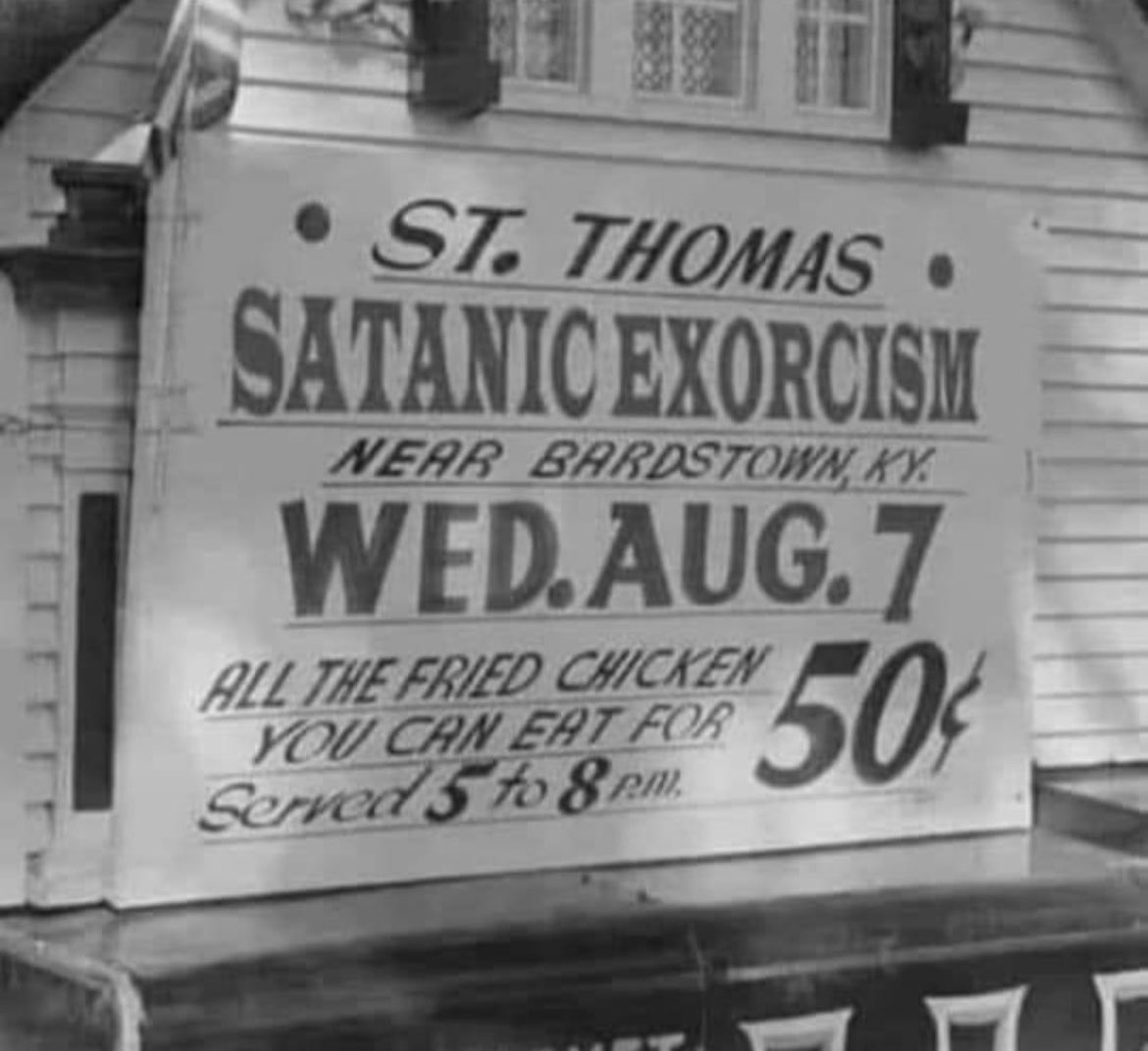 julsveggin's tweet photo. @MurderSmall This sign reminds me of something from STM 🤣 https://t.co/O5mMpvzVUS