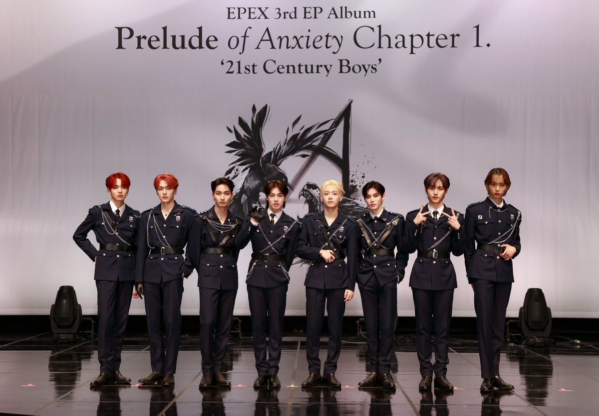 epexpic's tweet image. hello!! we're EPEX PICS, an account dedicated to the 8 members of the South Korean group, EPEX [#이펙스] please support them and give this account a lot of love, I will do my best to make everyone happy, thanks &amp;lt;3

EPEX(이펙스) - 학원歌 M/V: youtu.be/hDmYoPRrq-0

#EPEX #이펙스