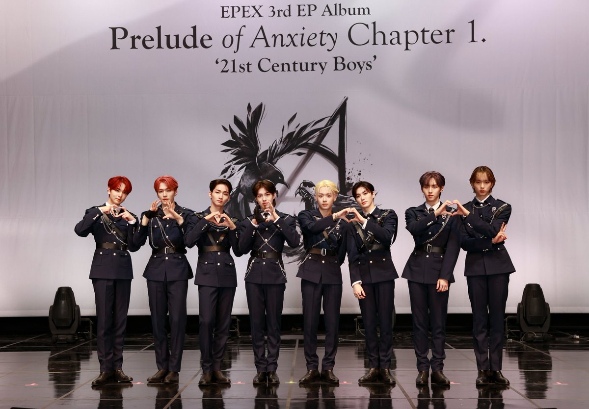 epexpic's tweet image. hello!! we're EPEX PICS, an account dedicated to the 8 members of the South Korean group, EPEX [#이펙스] please support them and give this account a lot of love, I will do my best to make everyone happy, thanks &amp;lt;3

EPEX(이펙스) - 학원歌 M/V: youtu.be/hDmYoPRrq-0

#EPEX #이펙스