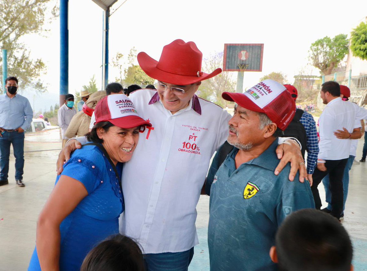 BenjaminRoblesM's tweet photo. En San Miguel Piedras el triunfo del Pueblo con la alianza #JuntosHacemosHistoria y @salomonj será contundente 💪🏾. 

Paisana, paisano recuerden que esta elección no es cualquier cosa, esta elección marcará el destino de #Oaxaca.

¡Votar por el PT es votar por la #4T! 
#VotaPT https://t.co/rk9YtqE2mN