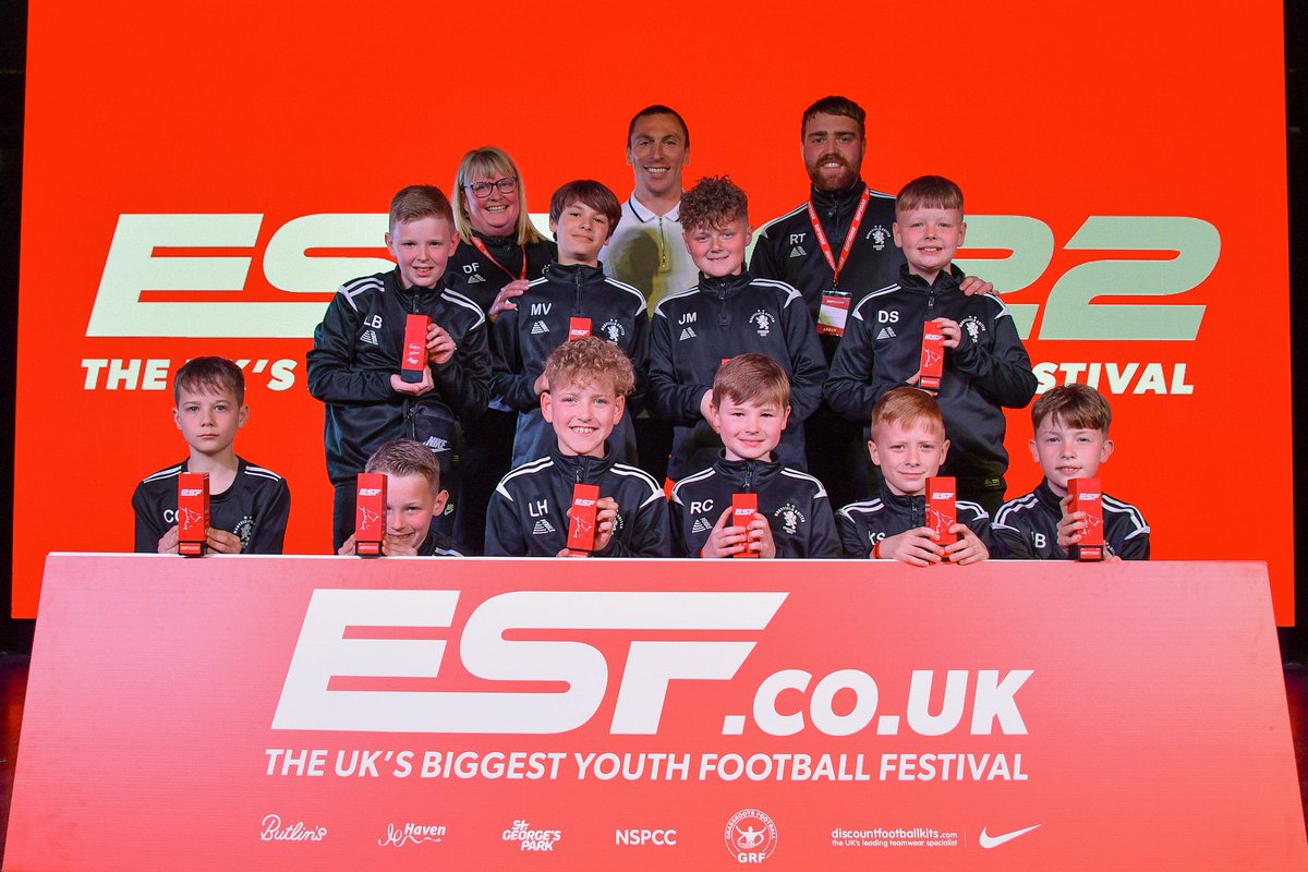 michellemason84's tweet photo. @ESF_Football @UnitedMaryfield https://t.co/jA7RdcBRL1