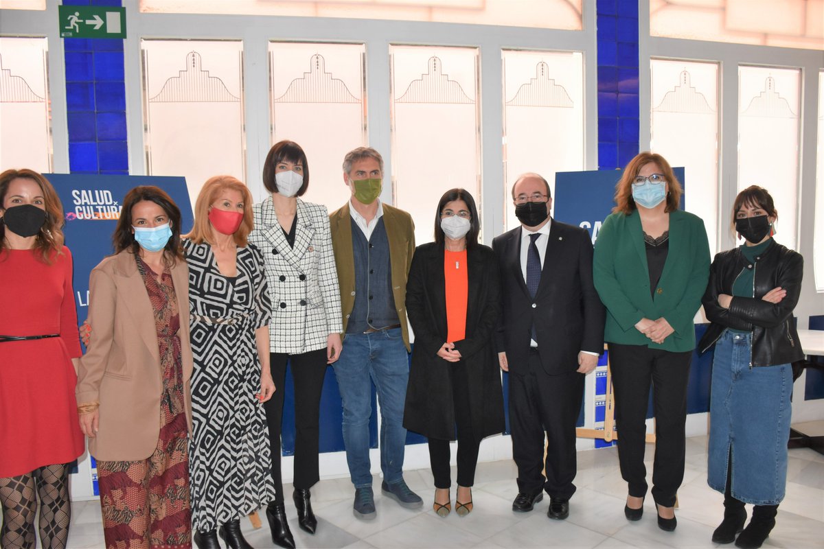 ✔️ <a href="/CarolinaDarias/">Carolina Darias</a>, junto a los ministros <a href="/culturagob/">Ministerio de Cultura</a> y <a href="/CienciaGob/">Ministerio de Ciencia, Innovación y Universidades</a>, ha asistido hoy a la inauguración de los encuentros #SaludXCultura en <a href="/Filmoteca_es/">Filmoteca Española</a>, donde se ha debatido sobre #SaludMental tras la proyección del documental 'La palabra maldita' de Javier Álvarez Solís.