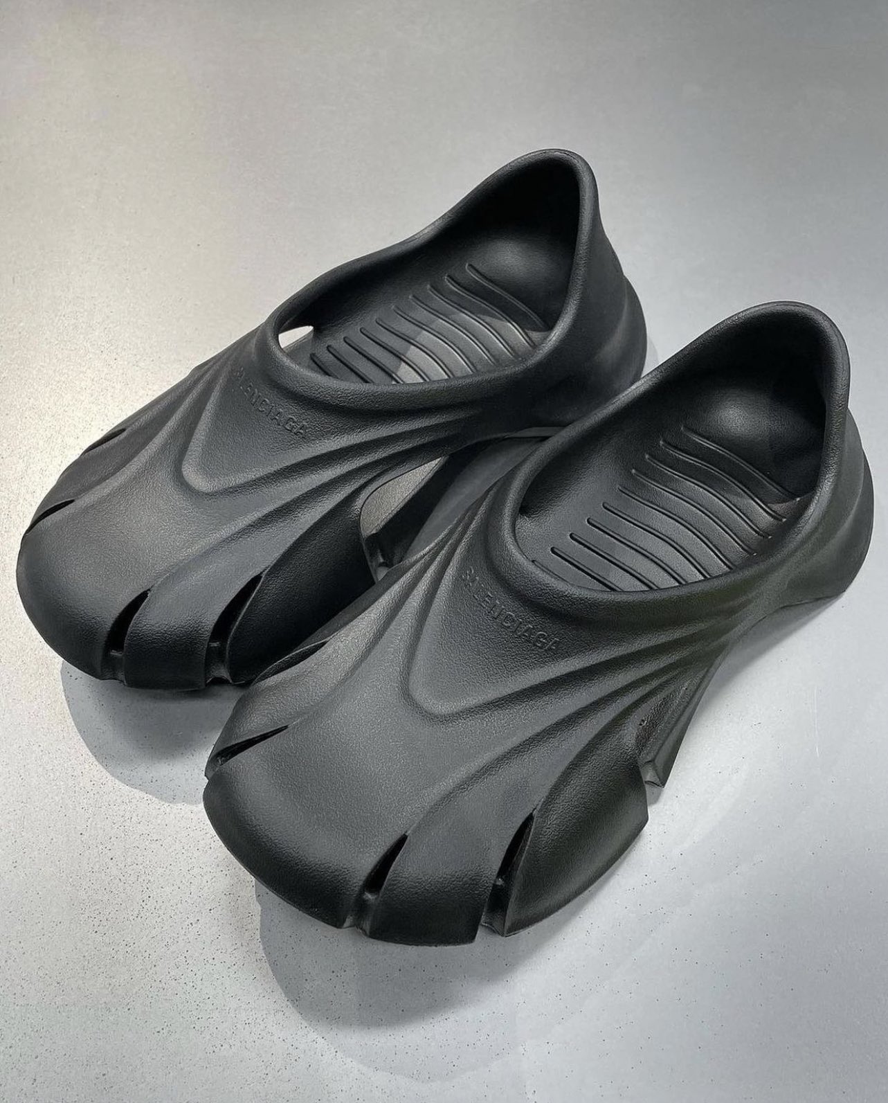 Fashion Drops on X: 
