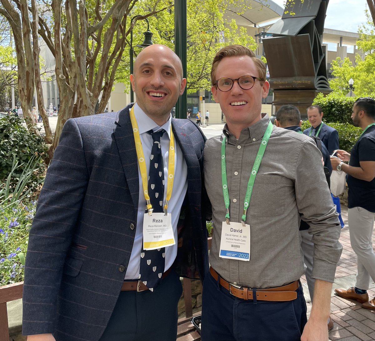 Told my Chiefs, “If the choice is session or old friends, choose old friends.” Thanks for hanging out with me at lunch, Prof Rez! @DxRxEdu #AIMW22