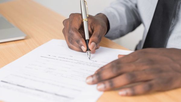 Our team believe that everyone should make a will, especially if you own a property or have any savings...

Making a will can clarify your wishes and prevent misunderstandings between your loved ones when you pass. 

#will #willwriting #assets