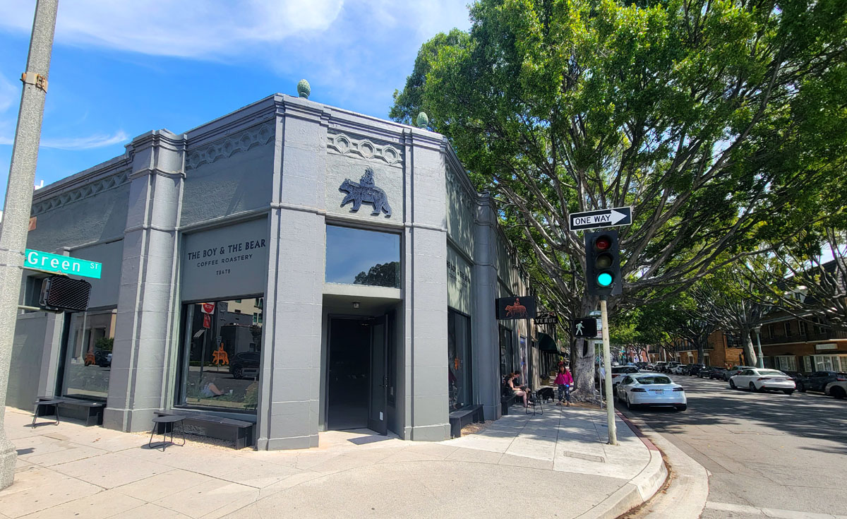 Take a peek inside this stunning new coffee roastery in one of the most underrated and charming nabes in #pasadena #upandcoming #thirdwavecoffee #boyandthebear

brighamyen.com/2022/04/11/new…