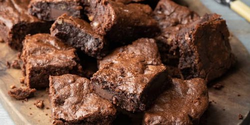 Vegan Brownie Tarifi!
#vegantarifler #veganbrownie

• nolurbak.com/diger/yemek/ve…