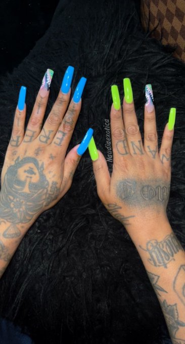 New new 💅🏽 #nails #nailart #nailinspo #nail #tattoos #ink #naudiaexotica #aesthetic https://t.co/Z6i<a href="/tag/nails"class="tags">#nails</a><a href="/tag/nailart"class="tags">#nailart</a><a href="/tag/nailinspo"class="tags">#nailinspo</a><a href="/tag/nail"class="tags">#nail</a><a href="/tag/tattoos"class="tags">#tattoos</a><a href="/tag/ink"class="tags"><span>#ink</span></a><a href="/tag/aesthetic"class="tags"><span>#aesthetic</span></a><a href="/tag/naudiaexotica"class="tags"><span>#naudiaexotica</span></a>