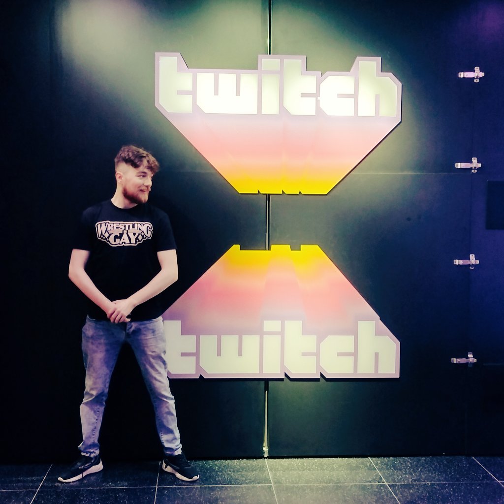sppurser's tweet photo. That's my first mania week + my second US tour done! 

I left my first tour understanding wrestling better than ever, I left my second tour loving wrestling more than ever.

Already planning on coming back, but I've got some unfinished business in Europe first! 

#ShayFu 💖🙏💖 https://t.co/iuQ2HGroGy