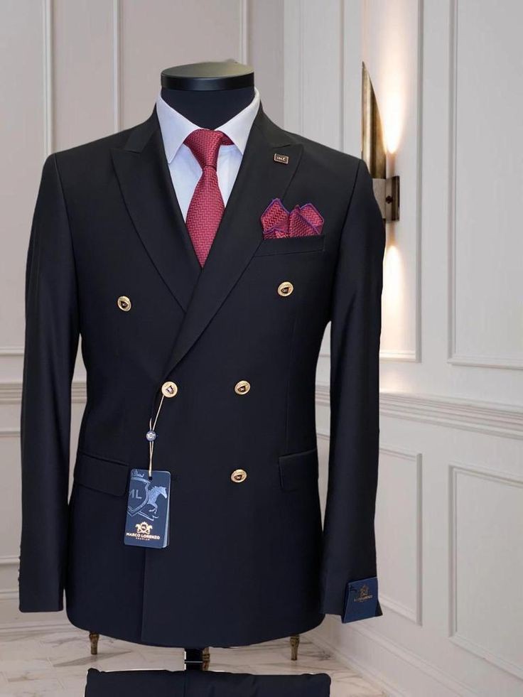 M10Collectionz's tweet image. Bring on those Easter deals 🙂
We ready for service &amp;amp; deliveries.
Reach us +256706372860
#MesutSuits🔥🔥