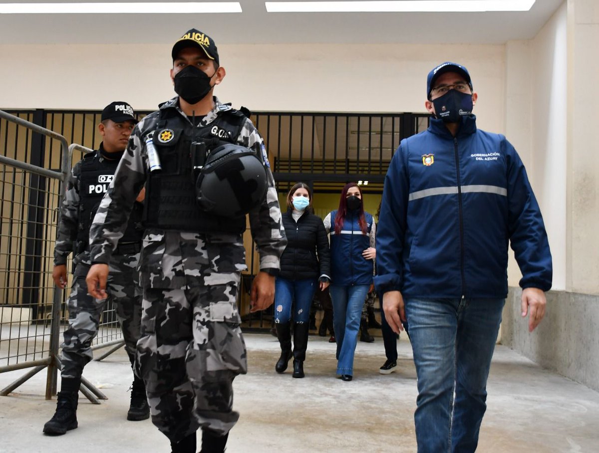 ComunicacionEc's tweet photo. Hoy inició el operativo de levantamiento de información sociodemográfica en el CPL Azuay N° 1, #Turi. El proceso se lleva a cabo con total  normalidad y cumpliendo los tiempos estimados. https://t.co/rZqUtJsDtQ