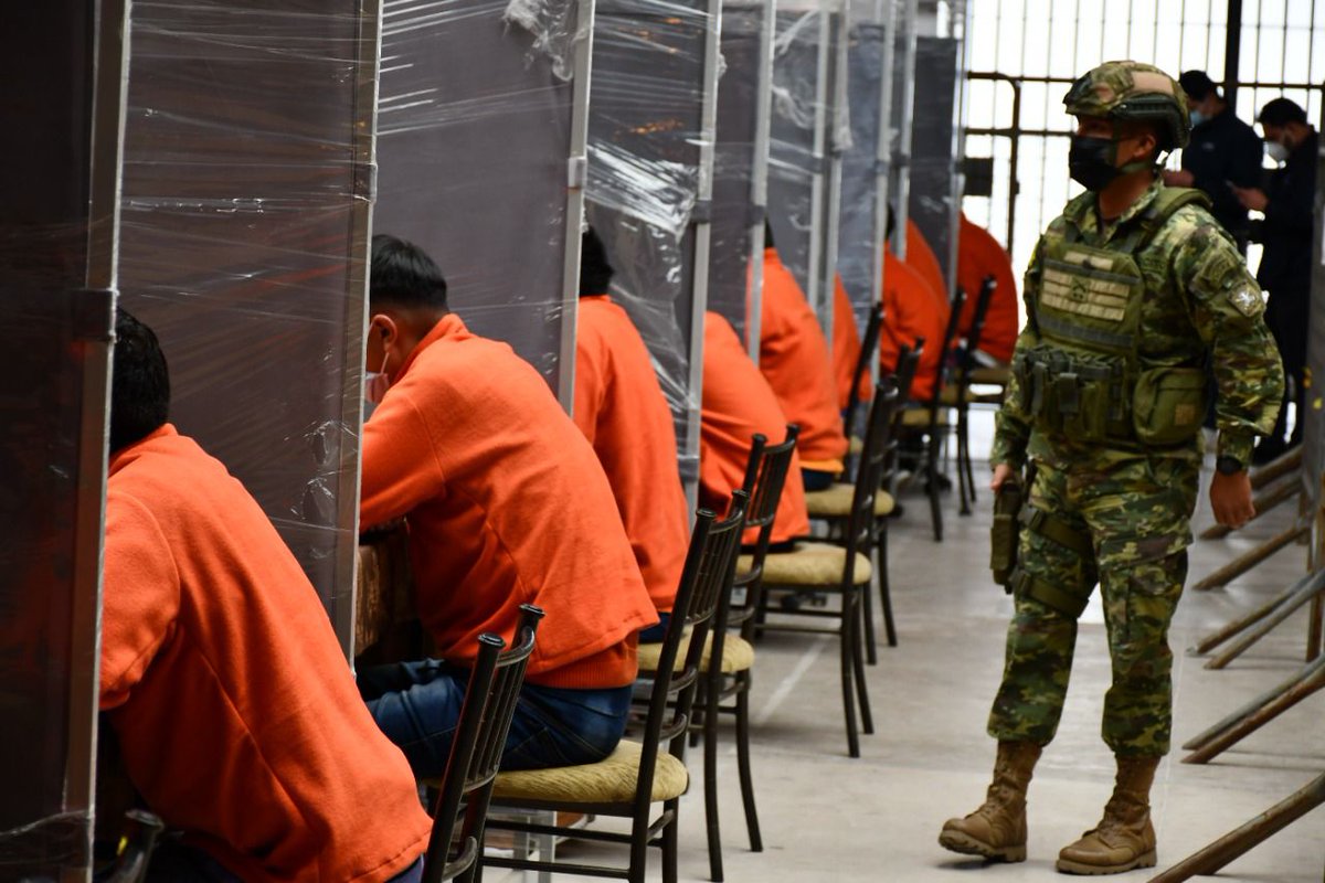 Hoy inició el operativo de levantamiento de información sociodemográfica en el CPL Azuay N° 1, #Turi. El proceso se lleva a cabo con total  normalidad y cumpliendo los tiempos estimados.