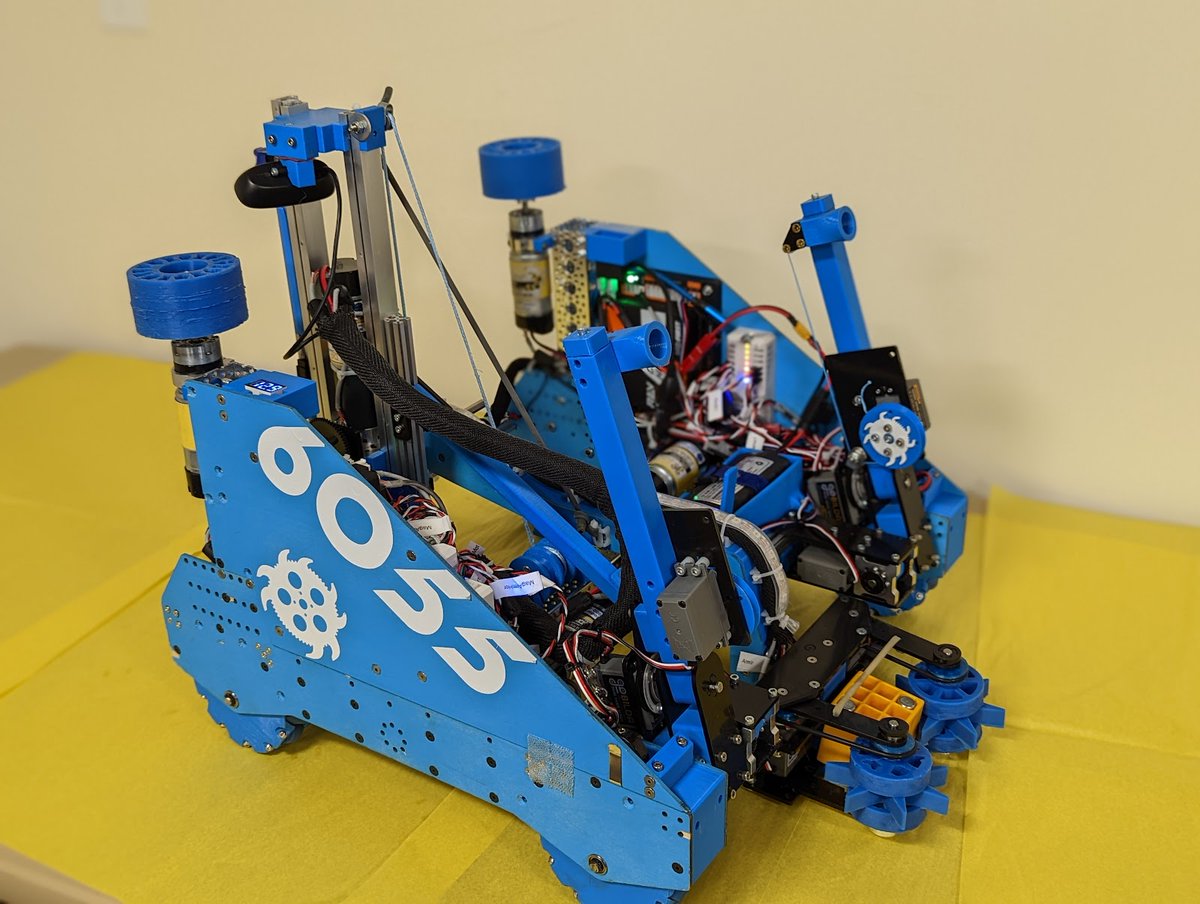 As the proud sponsor of GearTicks, we are excited they won the Connect Award at this year's Massachusetts <a href="/FIRSTweets/">FIRST</a> Robotics Team Championship for best connecting with their #STEM community. Let's give them a round of applause! 👏