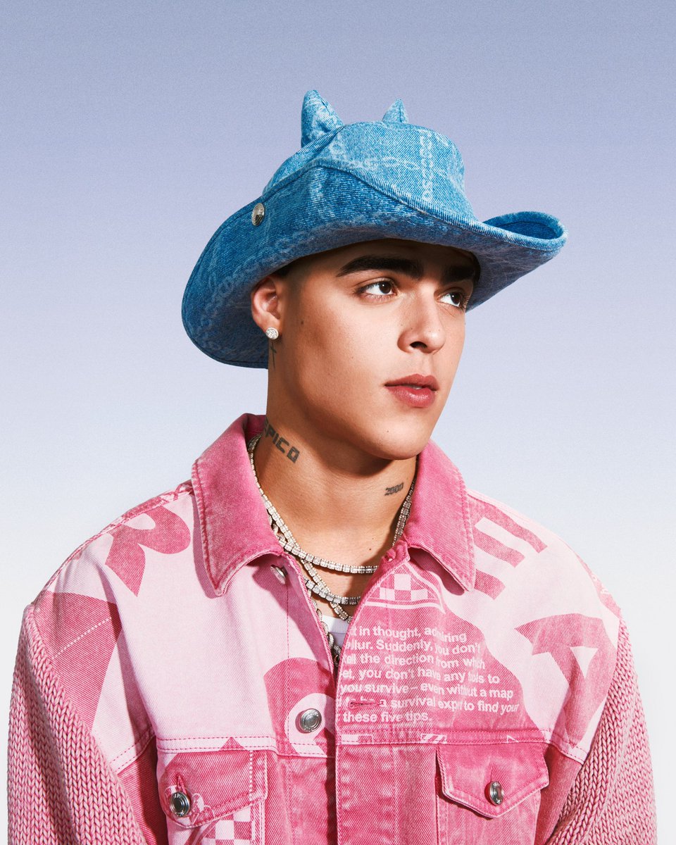 lunaypr1's tweet photo. 🔫👽🧃 https://t.co/JhHnh8ZnQL