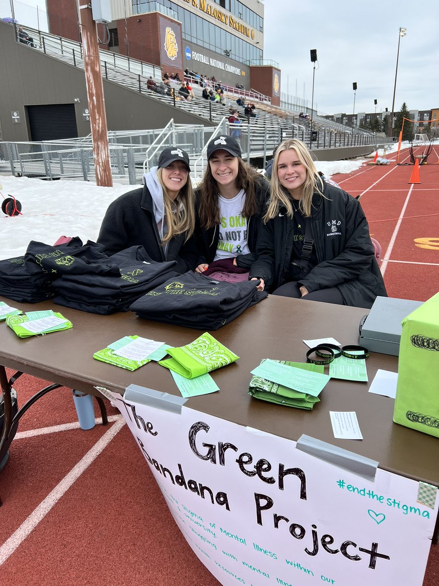 Huge thanks to members of <a href="/UMDWomensBBall/">UMD Women's Bball</a> for volunteering at yesterday’s awareness game! 
Classroom. Competition. COMMUNITY.