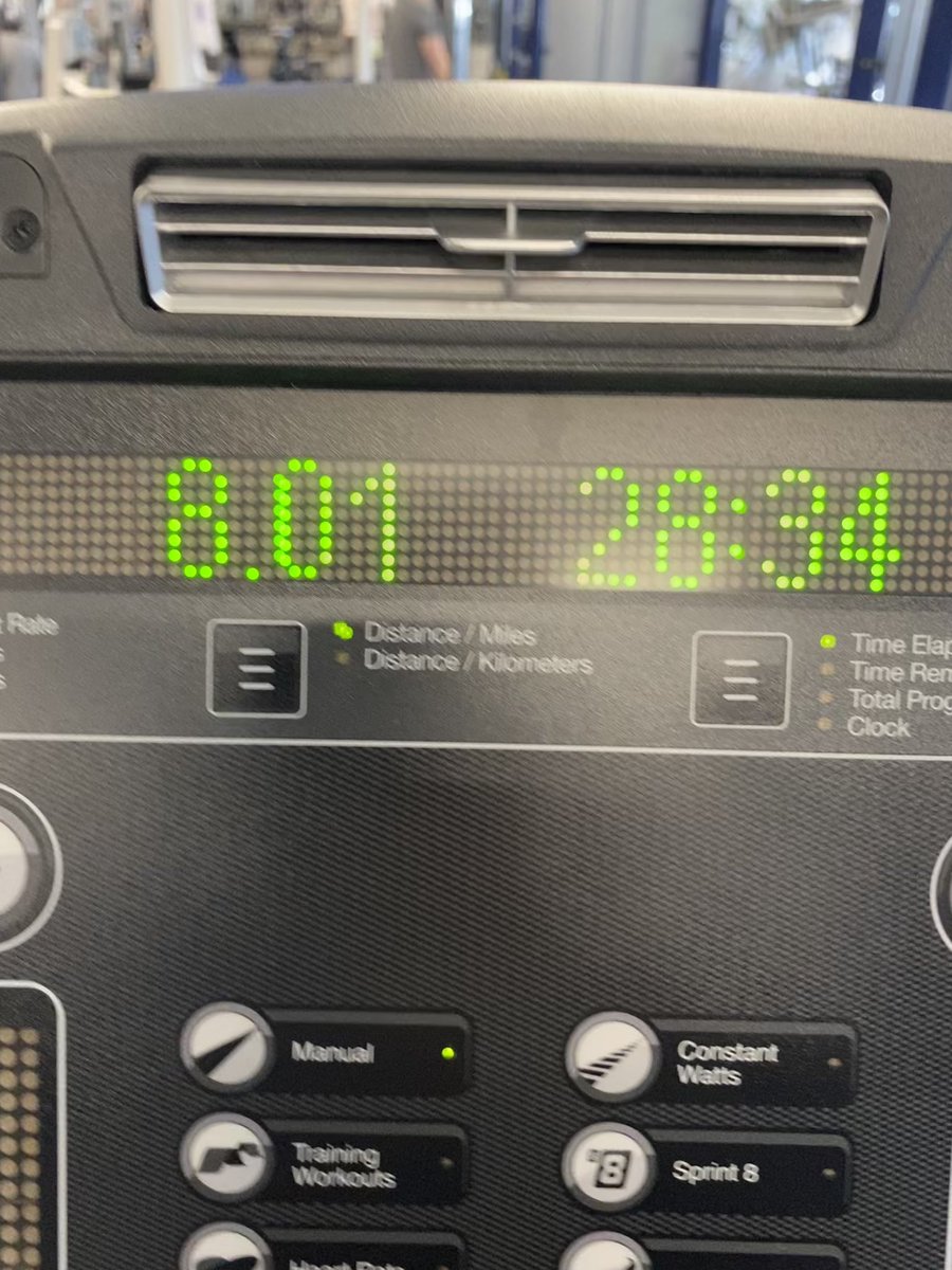 themainemartin's tweet image. Getting back on track #SeahawkHRChallenge