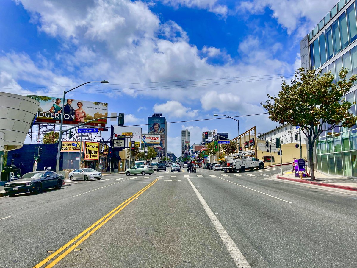 PamelaChelin's tweet photo. Sunset Strip ✨ https://t.co/n3N4MgD4yt