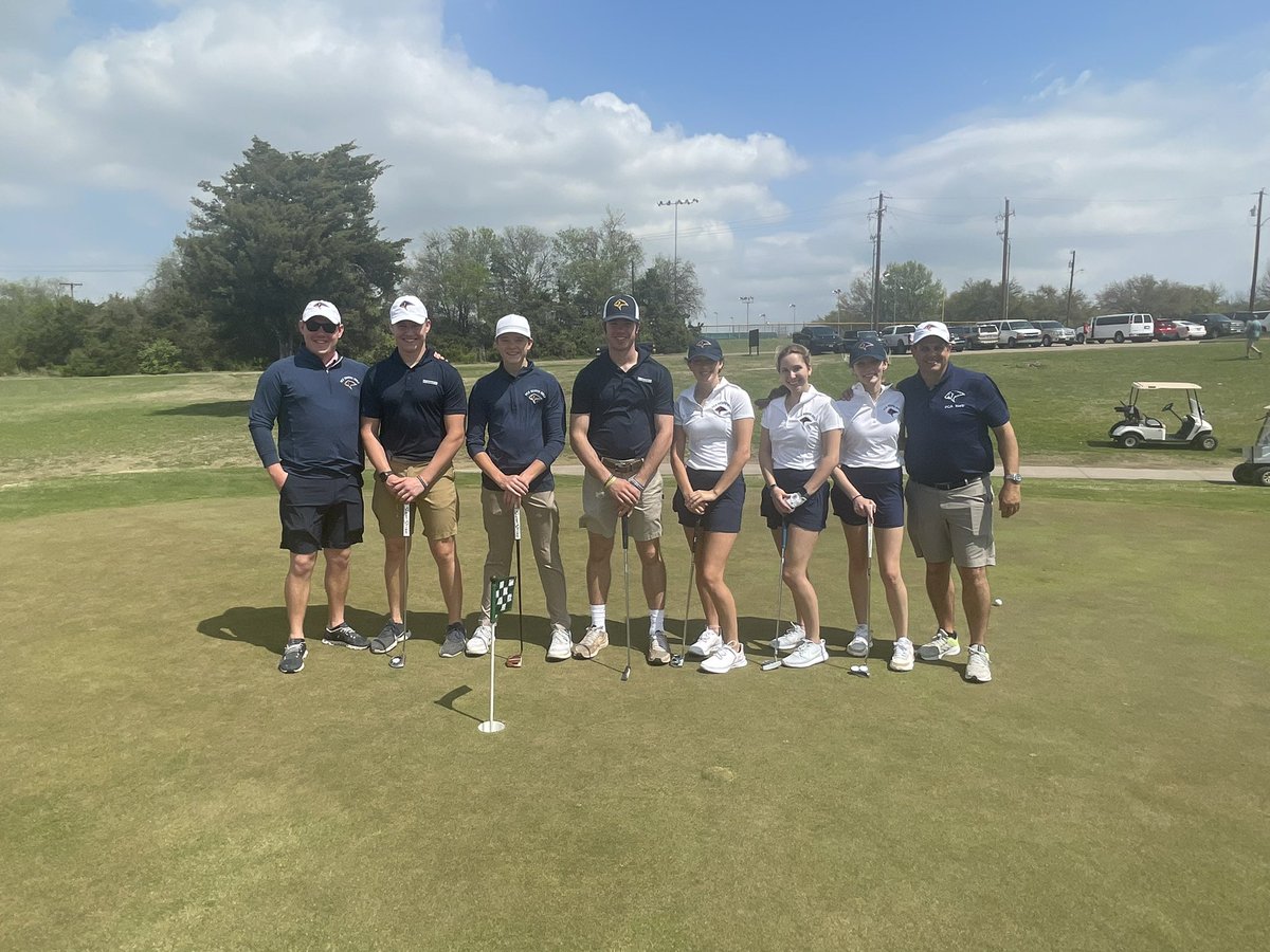 Congratulations to our first PCA North Boys and Girls Varsity Golf teams! They competed in their first tournament today in Waxahachie! #PCANorth #Golf