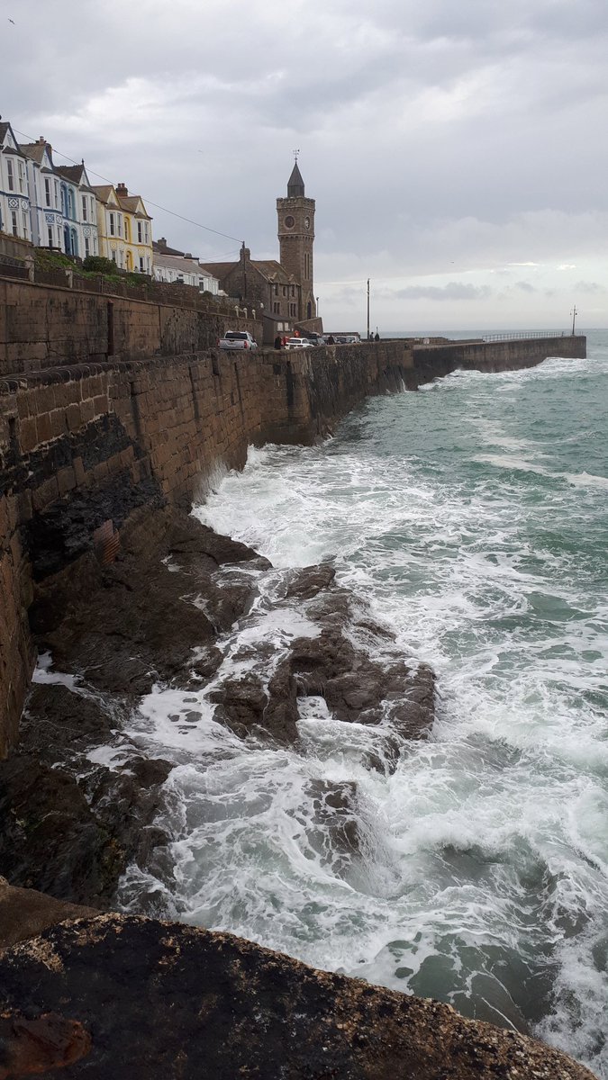Today was #icecreammonday 🍦😋
Best <a href="/Roskillys/">Roskilly's</a> icecream enjoyed in #porthleven.

<a href="/PorthlevenFest/">Porthleven Food Fest</a> <a href="/PorthlevenFish/">Porthleven Fishermen</a> <a href="/hmcgport/">PorthlevenCoastguard</a> <a href="/PorthlevenLit/">Porthleven Lit Fest</a> <a href="/PorthlevenBand/">PorthlevenTownBand</a> <a href="/LizardNT/">Lizard NT</a> <a href="/DolveanHouseBB/">Dolvean House 〓〓</a> 
#veganicecream #veganfood