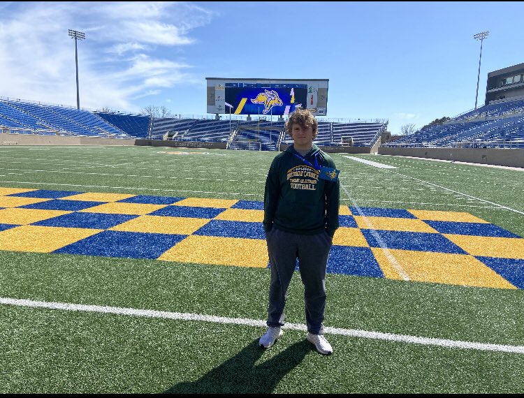 Had a great visit this weekend thanks to @CoachE_Jacks  for the invite and excited to get up there again at camp!