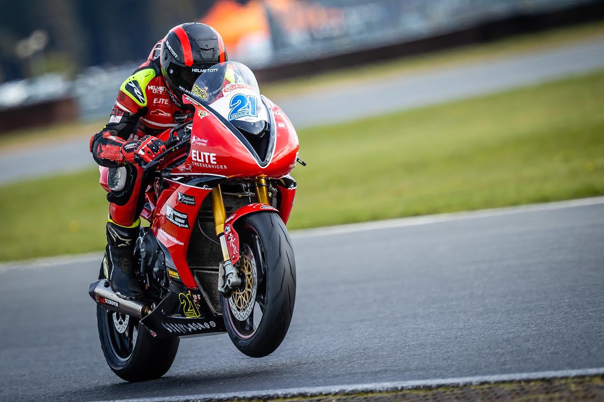 Tommo21Racing's tweet photo. First time in the seat this year after ) months…straight into @OfficialBSB this weekend, no messing about! 🏍 💨

@AGCSgtMaj
@AEAPCentre
@AgcSport
@RecruitmentAgc
@ArmySportASCB
@cosascb 
@soldiermagazine 

@ebcbrakesuk 
@ScorpionExhaust 
@UKTriumph 
@pirellisport 
@NoLimitsNLR https://t.co/k7QPYxmO0W