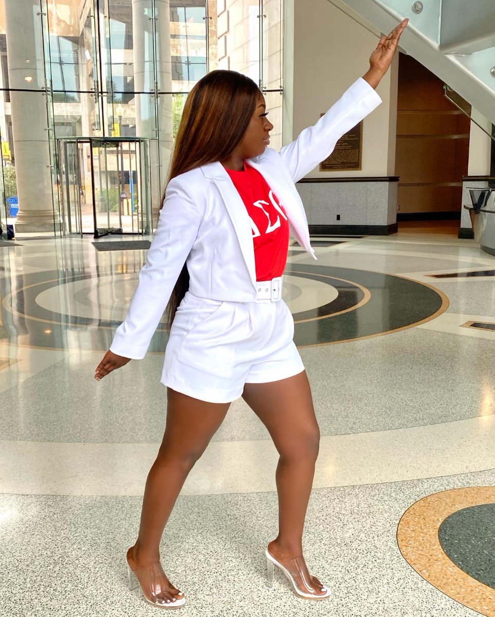 layee_ba's tweet photo. It takes more than you know. 🐘🔺 #FirstDayOWT #MuNu #1913 #DST https://t.co/cu68RYIK3C