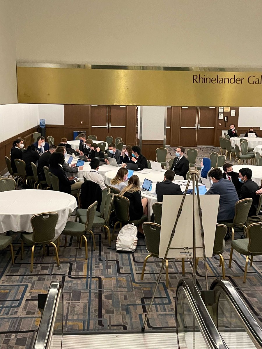 TheOfficialNMUN's tweet image. Day 2 of #NMUNNY22 Week B is coming to an end. Today was the day of collaboration as we have seen some of the largest groups of delegates working hard on working papers. #futuredelegates #collaboration