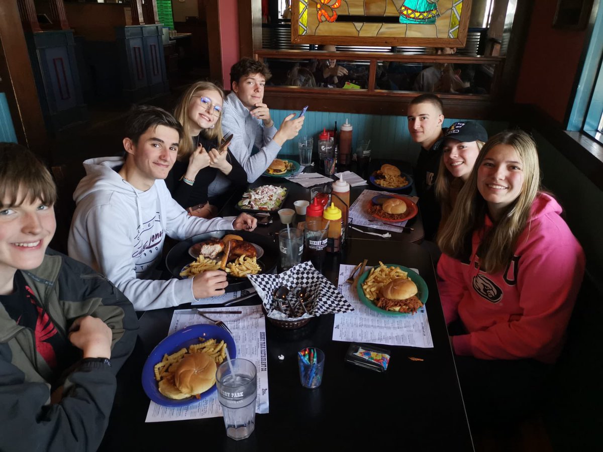 FrExchange's tweet photo. Hickory Park was a hit! https://t.co/oeNBjr4dqv