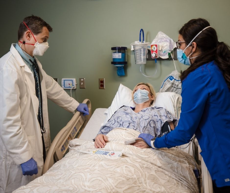 One of the benefits of being a micro-hospital is that we can have real and meaningful relationships with each of our patients. This helps us to offer personalized care to everyone who walks through our doors. #ComeFeelTheDifference 

📍Find us on Broadway, one block west of Swan.