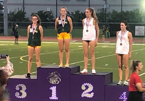 Siemers_XC_TF's tweet photo. @MaggiePearce17 is your District 17-6A champion 🥇in the 3200m and @a_sciretti finishes 🥉. Both girls will move on to the Area meet. Congratulations!! https://t.co/kssq3e9TZ3