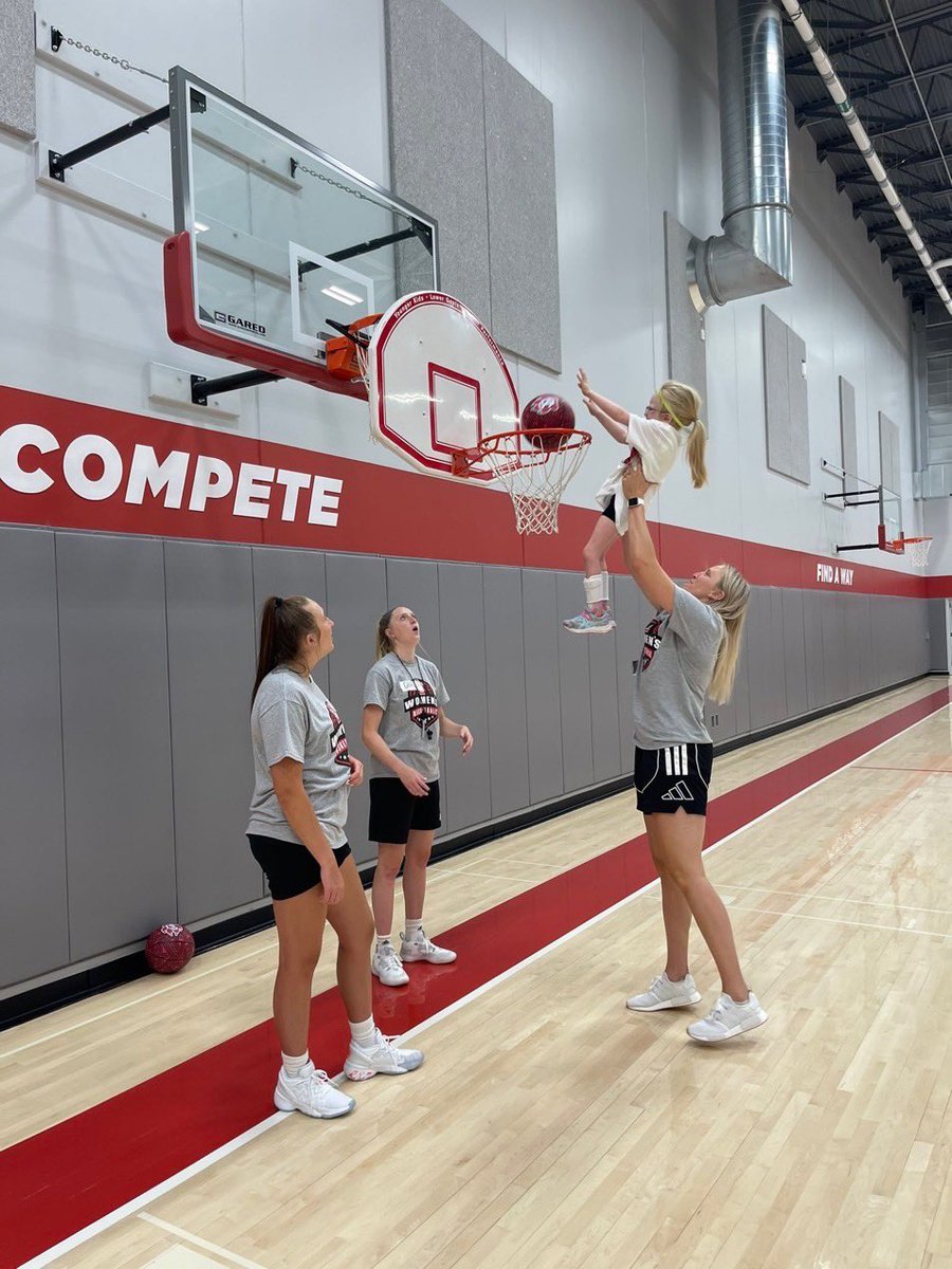 Dawn Plitzuweit tweet media