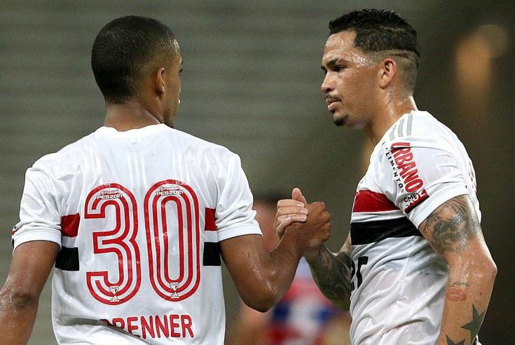 moralesspfc's tweet photo. @SaoPauloFC  @JulioCasaresSP  faça tua parte e faça essa dupla viver, somos todos #VoltaBrenner .❤️ https://t.co/crGkEO1oJo