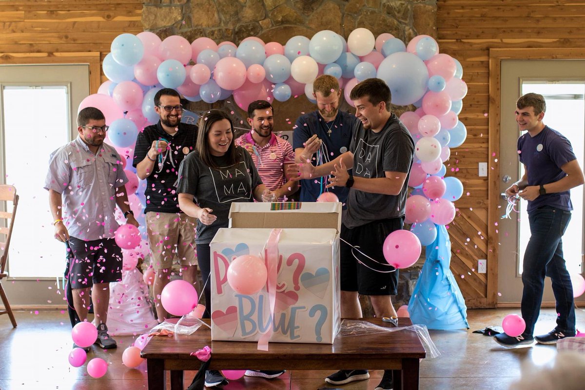 CoachLensing's tweet image. Baby GIRL Lensing will be here in September - just in time for her first basketball season!💗🏀
Thank you, Lord, for answered prayers &amp;amp; for this sweet miracle!