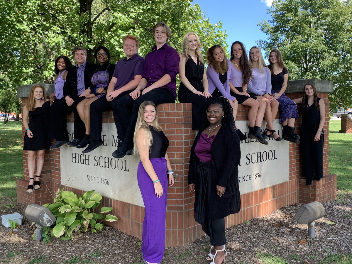 One week from today: Monday, April 18 - join us for the JCPS Evening of A Cappella!! So excited to share the Male stage!! Doors open at 6:30 pm, donations accepted, show behind at 7:00 pm!