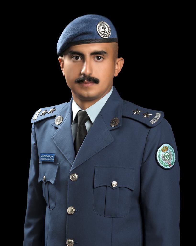 كل التهاني والتبريكات للأخ / سامي ابـــــــــن المرحوم وحبيب القلوب عبدالله علي رحمه الله تخرجه متمنيًا له التوفيق والنجاح في قادم الأيام ♥️♥️