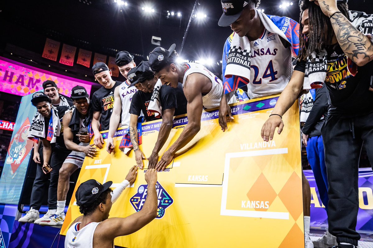 Big12Conference's tweet photo. One week ago, the Kansas Jayhawks were crowned National Champions 🤩🏆 

@KUHoops x #Big12MBB https://t.co/HmrZdk5biH