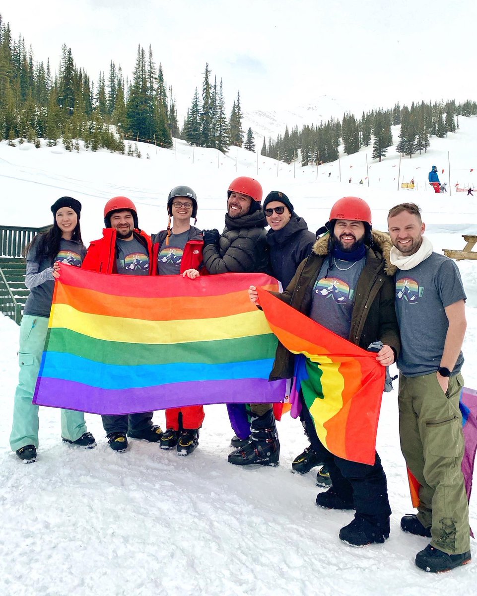 Celebrating #Pride in the Rocky Mountains🏔🏳️‍🌈

🌈We had so much fun doing the flag run <a href="/JasperPride/">Jasper Pride & Ski Festival</a> Ski Day on top of <a href="/MarmotBasin/">Marmot Basin</a> ⛷

Do you ski or snowboard?🏂🎿

#myjasper #VentureBeyond #ProudandFree <a href="/TourismJasper/">Tourism Jasper</a>
