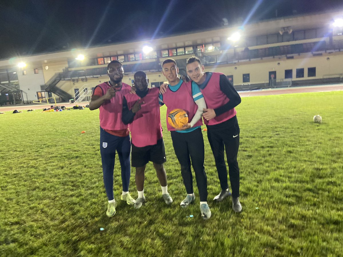 8=1 Transitional Rondo Winners 🏅<a href="/official_scrfc/">Sutton Common Rovers</a> <a href="/RyanAaaron97/">Ry</a> <a href="/perriiandolo10/">perriiandolo10</a> <a href="/Chrisssy_yao1/">Christoph Aziamale 🇬🇭🇩🇪🇹🇬</a> <a href="/TonyNewson12/">Tony Halsey-Newson</a>